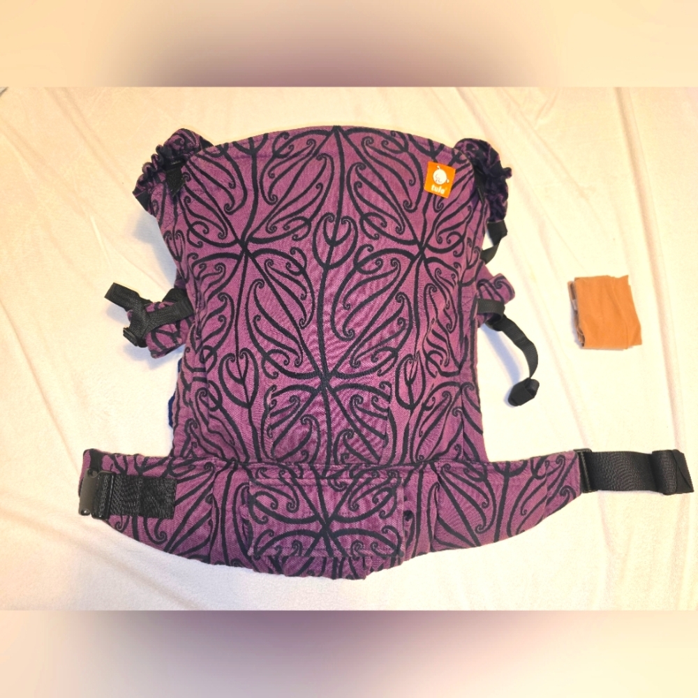 Tula Aroha Koromiko Toddler Wrap Conversion carrier